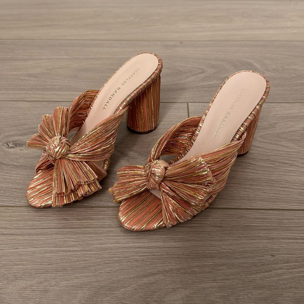 Loefflee Randall penny heels